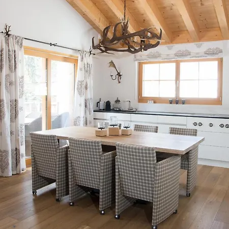 Flat Scalottas アパート *