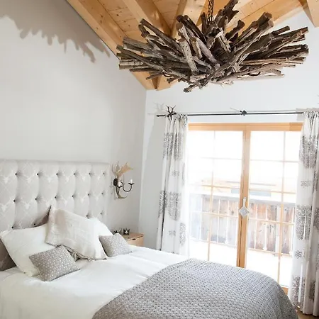 Alpine Chic At Rothorn Cable Car Apartment Lenzerheide/Lai