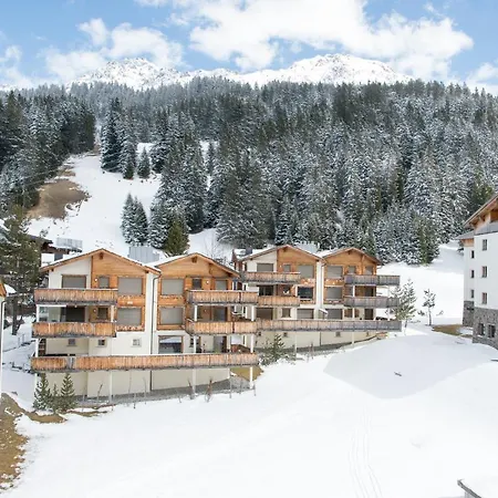 Alpine Chic At Rothorn Cable Car Appartement Lenzerheide