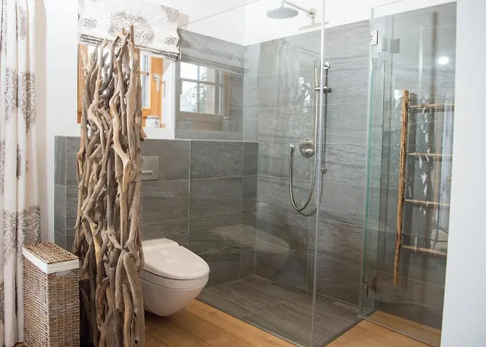 Alpine Chic At Rothorn Cable Car Appartement *