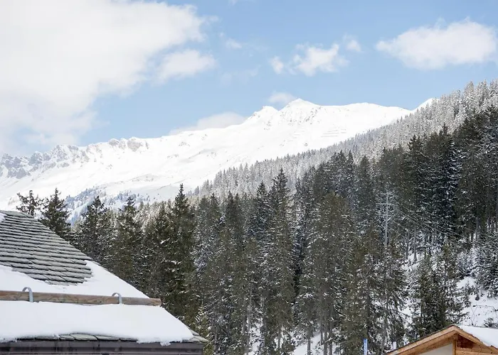 Alpine Chic At Rothorn Cable Car Appartement
